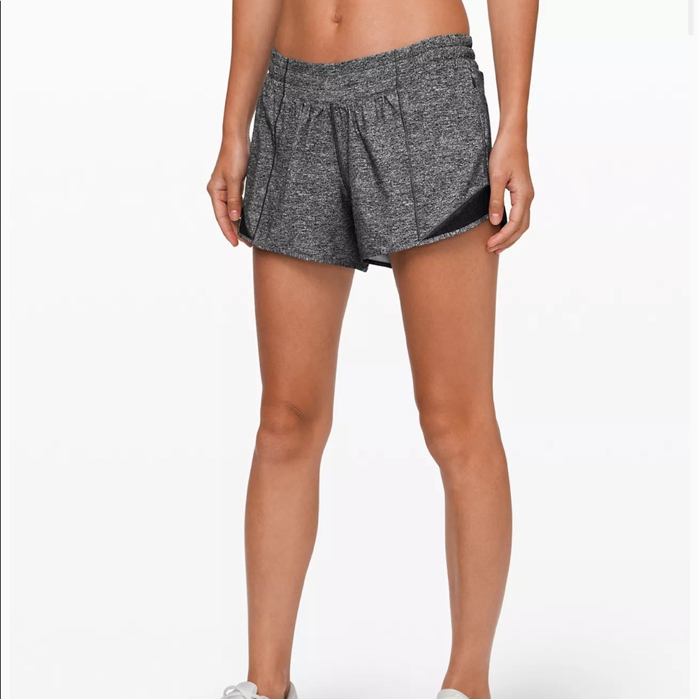 Lululemon Hotty Hot shorts